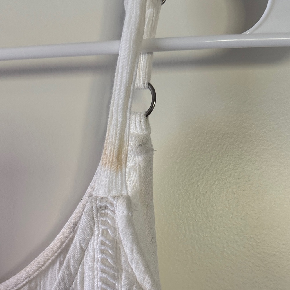 Hollister Ivory Button-Up Camisole / A59 - Picture 3 of 5